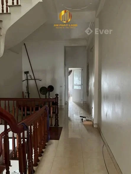 Chính chủBán nhà 3 tầng QL1A Gia Trấn Gia Viễn, gần khách sạn Hương Trà