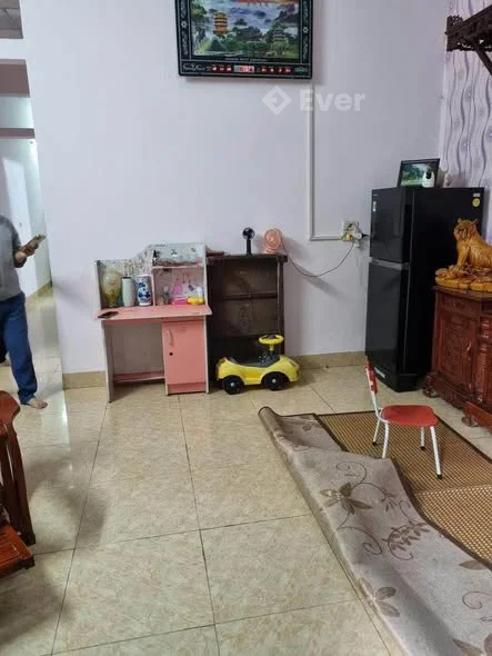 NHÀ C4 NGÁCH CHIẾN THẮNG – ĐÔNG THÀNH- DT 69,9m2 – MT 4,7m