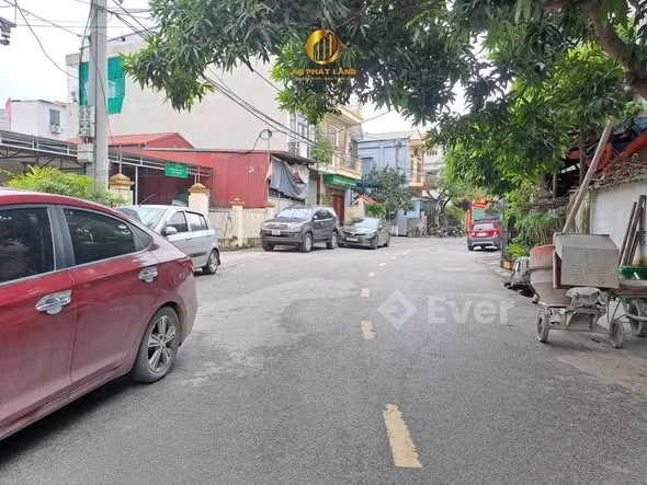 NGAY TẠI CHỤC CHÍNH ĐƯỜNG NAM THÀNH PHƯỜNG PHÚC THÀNH CHÍNH CHỦ NHỜ E KẾT NỐI NHÀ 2 TẦNG KIÊN CỐ