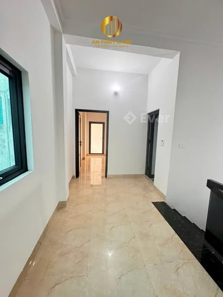 BÁN 2 CĂN NHÀ LIỀN KỀ 3 TẦNG – TRƯƠNG HÁN SIÊU – PHÚC THÀNH – GIÁ 5.X TỶ Diện tích: 115m²