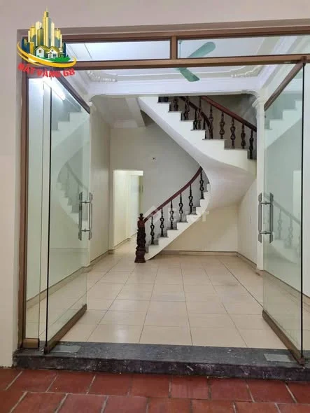 BÁN ĐẤT TẶNG NHÀ 2 TẦNG CHU VĂN AN. NAM BÌNH. CÁCH GA MỚI 200m