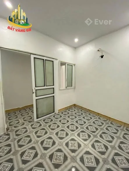 BÁN ĐẤT TẶNG NHÀ 1,5 TẦNG ngõ 266 ngô gia tự ngay hông bến xe Ninh Bình