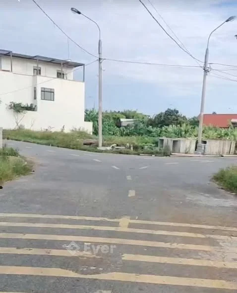 Em lên lô đất giá đầu tư, vị trí tại khu đô thị Nghĩa Tân gần ngay trung tâm