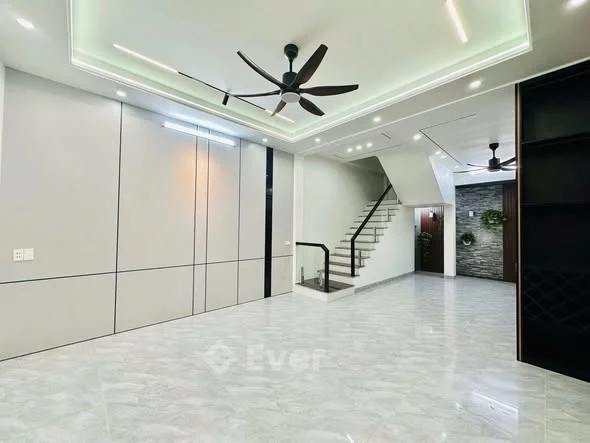 Bán nhà 3 tầng xây mới ngõ khu Hoà Vượng - Đường Kênh , ngõ nông rộng, taxi vào tận cửa, có chỗ đỗ ô