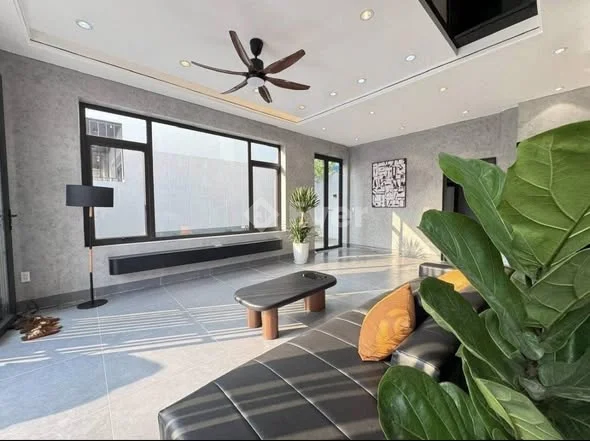 Bán nhà 3 tầng ngõ đường Điện Biên - Nam ĐịnhDiện tích 65m + 15m lưu không