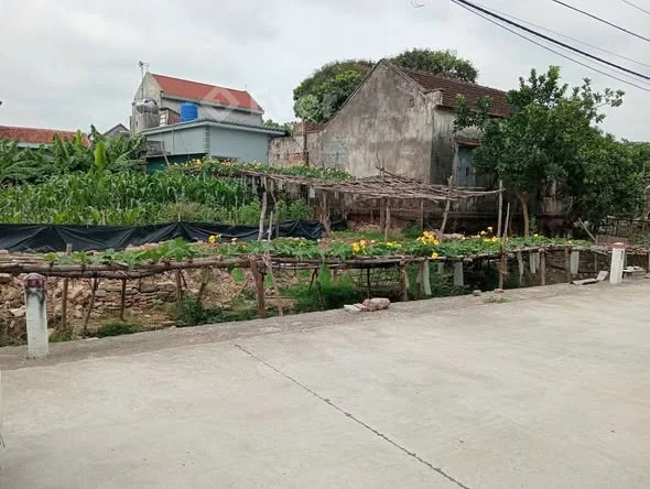 HotHotChính chủ gửi bán lô đất tại thôn Khoái, Liêm Sơn, Thanh Liêm, Hà Nam