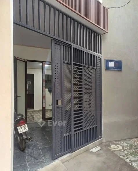 BÁN NHÀ 3 TẦNG – 3 MẶT NGÕ – VĂN CAO, TP NAM ĐỊNH 47m² | Hướng Đông Nam mát mẻ