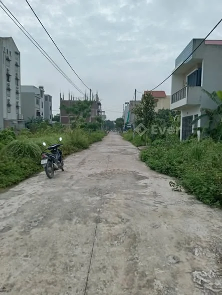 Bán đất Lê Thái Tổ, đối diện bệnh viện Sản Nhi+Diện tích 90m2, mặt tiền 5m+Khu vực đang rất phát t