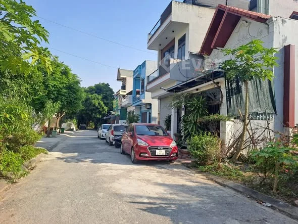 BÁN 2 LÔ LIỀN KỀ – NGÕ TRẦN QUANG KHẢI- GẦN CHỢ GỐC GẠO