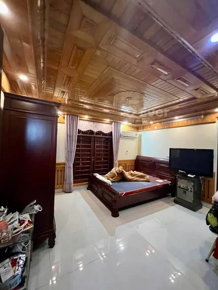 Nhà 3 tầng ngõ đường Nguyễn văn Cừ, phường Nam Bình, tp Ninh Bình.