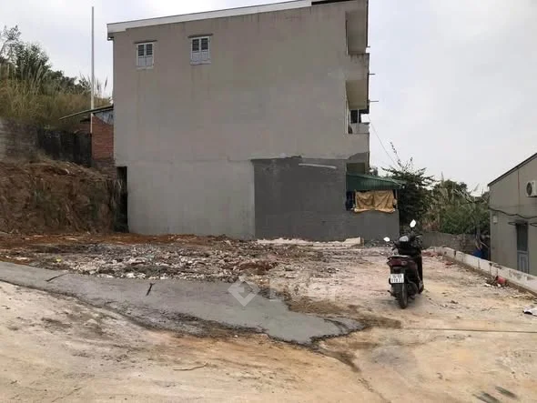 Bán Đất xóm mít Hùng Thắng , Bãi Cháy, Quảng Ninh Gần đường 18a, trường học Nguyễn Bình khiêm