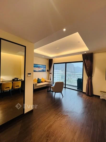 Cho thuê căn 2ngu toà S2 Sapphire Hòn Gai Diện tích 68m2, 2PN 2WC - Thỏa thuận - 68m²