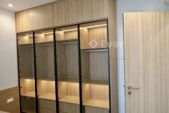 CHÍNH CHỦ CẦN TIỀN BÁN GẤP - BÁN NHANH - CĂN 2n1vs CĂN GÓC Giá : 2 tỉ 3xx triệu - sẵn sổ