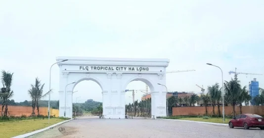 BÁN SHOPHOUSE 4 TẦNG DỰ ÁN FLC TROPICAL CITY HẠ LONG