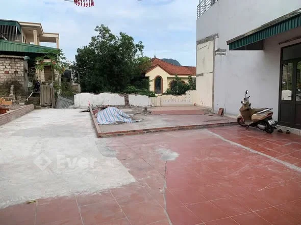 Bán 2 ô đất gần chợ Hồng Hà và công an tỉnh