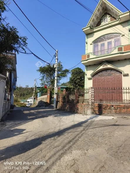 Anh zai cần thanh khoản ô đất sau công ty than Hạ Long giá tốt .