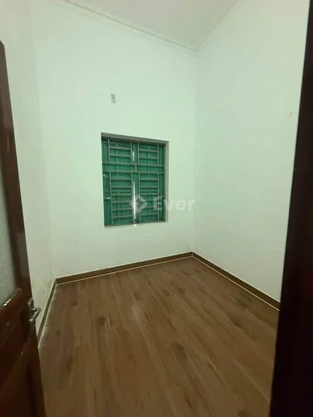 Chính chủ bán nhà 3 tầng mặt đường Tô HiệuCẩm trung(cũ) Trục đương 14m via he 5m