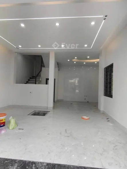 CC BÁN NHÀ 3 TẦNG TRUNG TÂM CAO XANHDiện tích : 50m