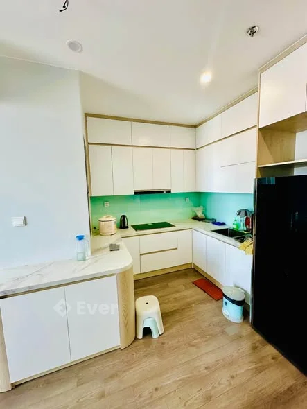 Bán căn cc Ruby 2 ngủ + 1 toà A Diện tích 69m, 2 ngủ 2 vệ sinh Tầng đẹp, view biển cực thoáng