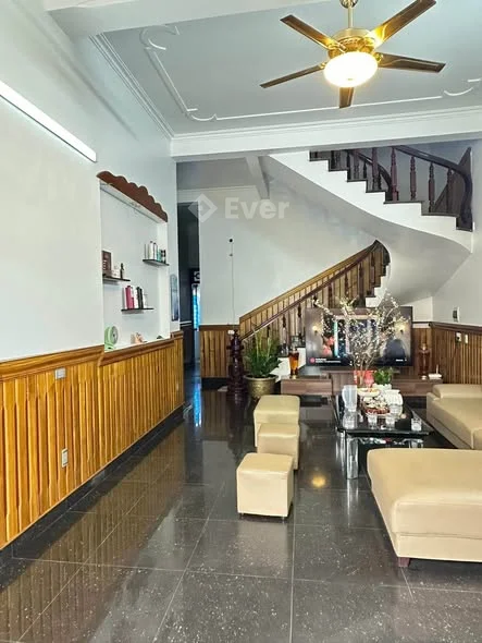 CHỦ GỬI BÁN NHÀ 3 TẦNG – KHU 10 QUANG TRUNG, UÔNG BÍ •Diện tích: 120m²