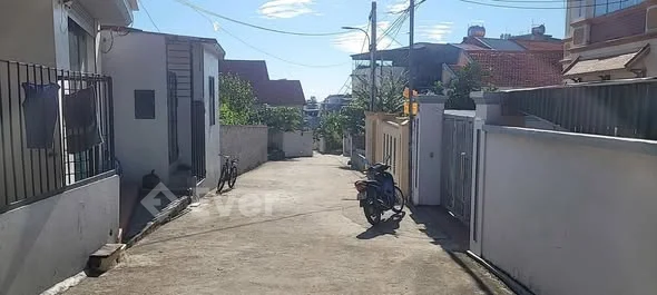 Bán Đất khu 2 Hùng Thắng (Bãi Cháy)Ô góc hai mặt thoángDiện tích 65m2 đxd 50m