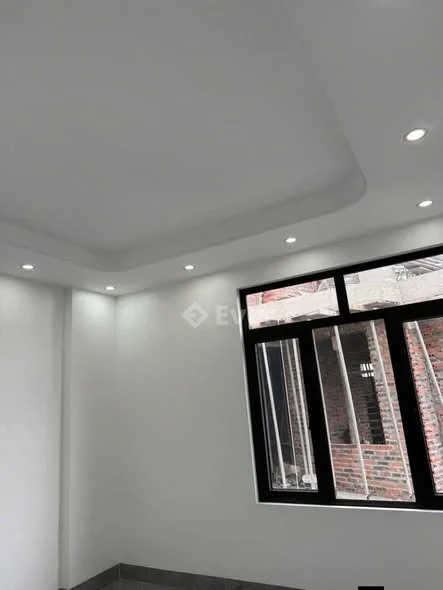 Bán 2 căn nhà 3 tầng full nội thất ngõ 24 Cao Xanh• Diện tích : 50 m•