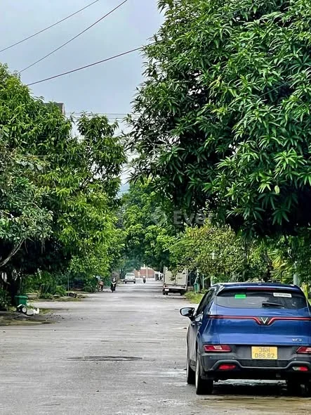 Lô dất Đẹp- MBQH 4665- DT: 75 m2- Bmt: 5m, CHỈ : 3,4x tỷ-P. Nam Ngạn