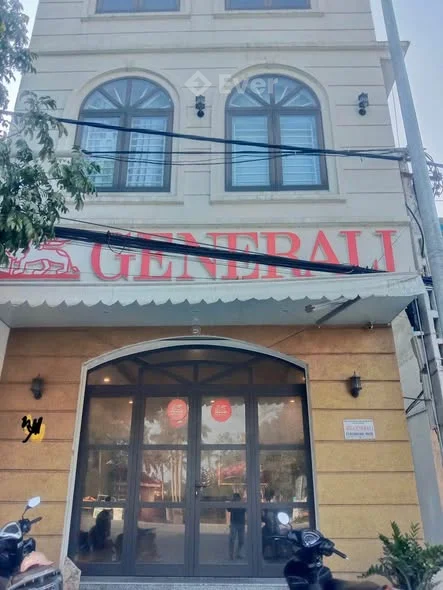 Bán nhà 3 tầng mặt đường Quang Trung, kinh doanh sầm uất