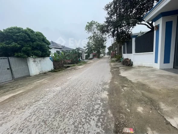 Bán lô đất tại Quảng Đông, gần trường Nguyễn Huệ