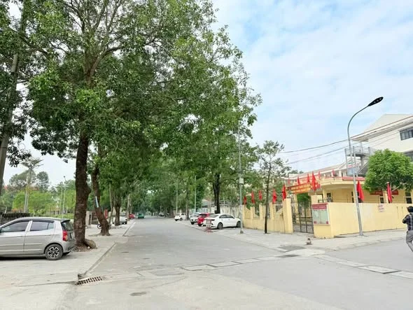 BÁN LÔ ĐẤT – GẦN CÔNG VIÊN ĐÔNG BẮC GADiện tích: 171,1m² — MT 6,5m (nở hậu)