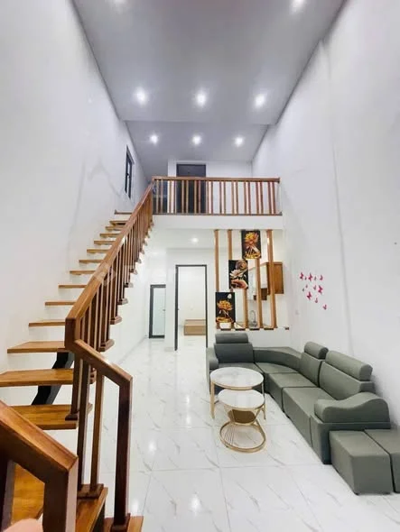 *****NHÀ GẦN TRƯỜNG CHUYÊN LAM SƠN Dt : 40.5m2Mt: 3,75mHướng: Tây trạch - 2,35 tỷ - 40.5m²