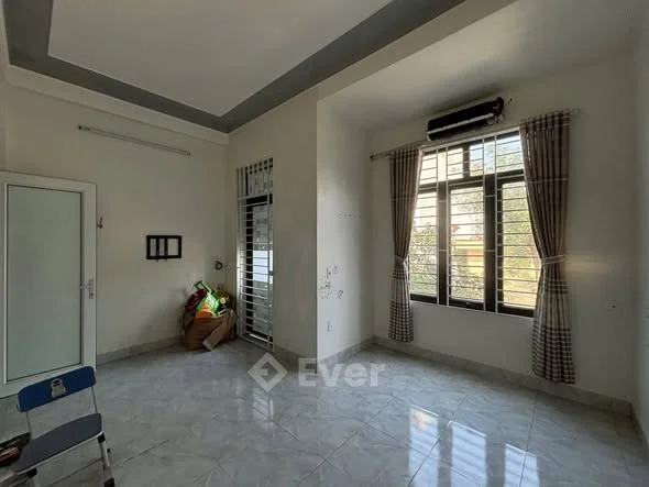 Địa chỉ: 17/54 Ngô Thuyền, đối diện Trường Chính trị