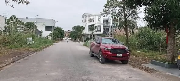 CHỦ CẦN BÁN Căn nhà gỗ quý rất tốt cho sức khoẻ MBQH 2513 Rừng Thông