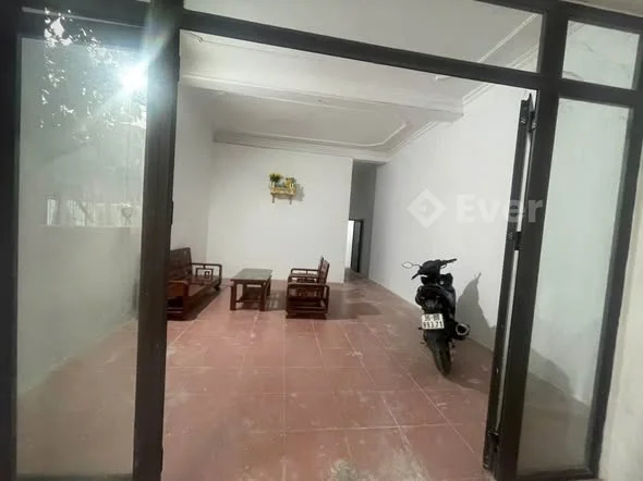 B.ÁN NHÀ CẤP 4 NGÕ LƯƠNG ĐẮC BẰNG-P.ĐÔNG SƠN CŨ