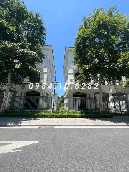 Bán gấp biệt thự song lập Phong Lan,  Vinhomes Star City Thanh Hóa - Thỏa thuận - 162m²