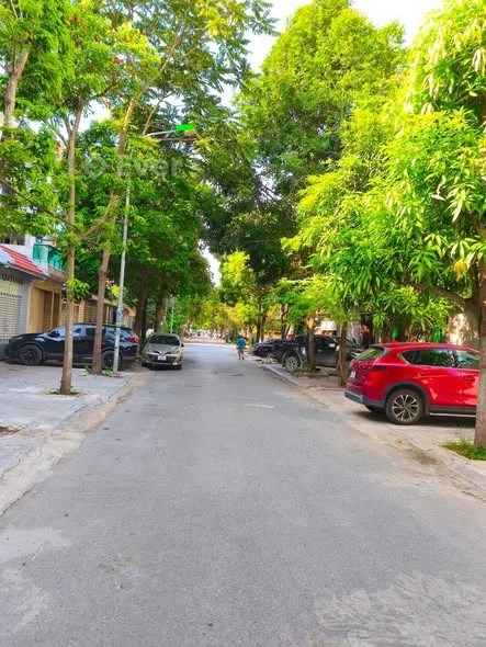 Bán Nhà 4 tầng đường Từ Đào Hạnh.Khu Đông Bắc GaQuảng Trường Lam Sơn