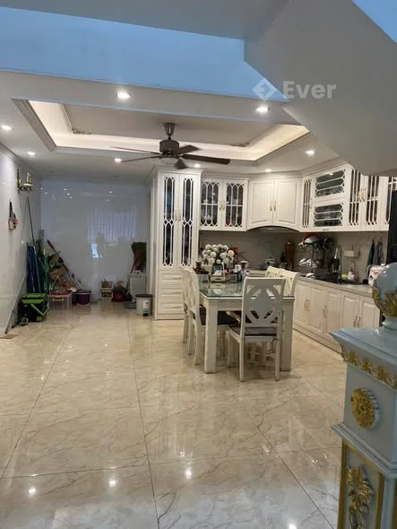 Bán Nhà Kinh Doanh Bà Triệu - Thành Phố Thanh Hoá Mức giá hơn 9tyxx