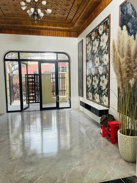 NHÀ ĐẸP MỚI TINH – NỞ HẬU – PHONG CÁCH HIỆN ĐẠI VÀO Ở NGAY PHƯỜNG ĐÔNG VỆ (P HẠC THÀNH )