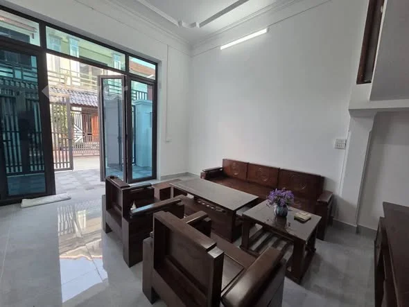 SẴN NHÀ ĐẸP ĐỂ Ở ĐÓN TẾT B..án nhà 2 tầng siêu đẹp, phố Tiến Thọ, phường Quảng Thịnh