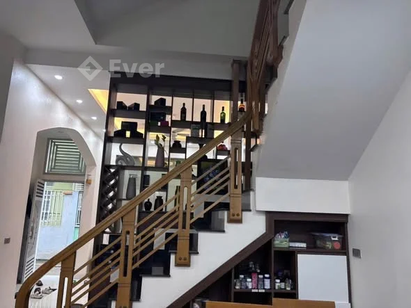 Bán nhà 3 tầng Phú Sơn - Vị trí đẹp, giá tốt trước Tết - 3,8 tỷ - 66m²