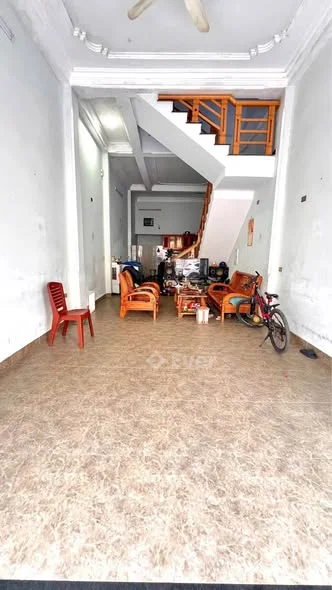 NHÀ 3 TẦNG – TRUNG TÂM BA ĐÌNH – Ở NGAY- VỊ TRÍ KINH DOANHGiá chỉ: 5,6Tỷ - 5,6 tỷ - 50m²