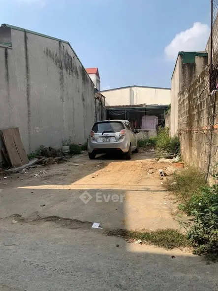 Hàng Hiếm trục chính ĐÀN XÃ TẮC Đường ôtô thông Dt: 83,6m2(Mt: 5,2m) ngay mb 73 phú sơn