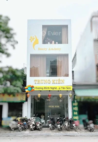 CHỦ CẦN TIỀN GẤP CẦN BAN NHÀ 3 TẦNG – VỊ TRÍ VÀNG PHỐ DƯƠNG ĐÌNH NGHỆ