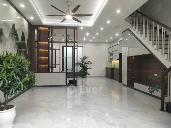 Chính Chủ Gửi Bán Nhà 3 Tầng Mới Đông Thọ • Cạnh Trục Đường Phú Thọ