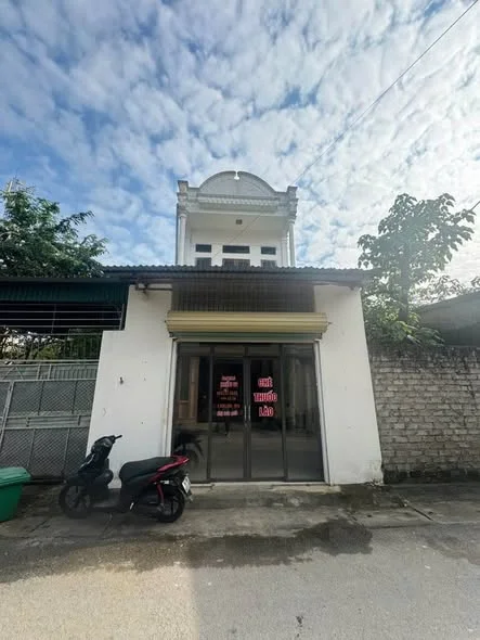 Cần chuyển nhượng LÔ ĐẤT MẶT TIỀN 13M – TẶNG NHÀ 2 TẦNG ĐẸP Ở NGAY