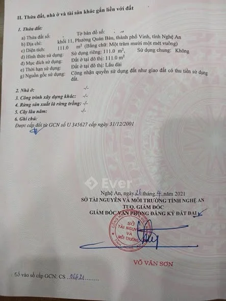 Bán nhà 2.5 tầng mặt đường kinh doanh Nguyễn Trãi, Quán Bàu, Vinh Phú