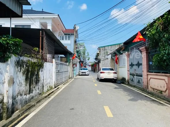 MẶT ĐƯỜNG NHỰA HOÀNG VĂN TÂM (TRƯỜNG THI) - 115.8m2 (5.7x20m)