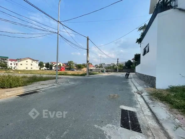 Chính chủ gửi bán lô đất khu đấu giá Đồng Dâu p Trường Vinh ( Hưng Dũng cũ)