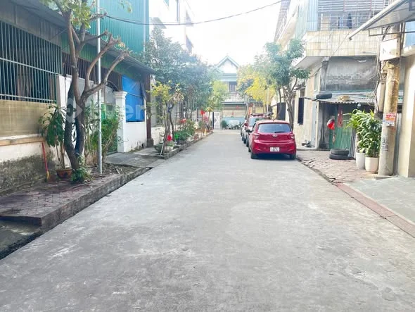 CẦN BÁN ĐẤT ĐƯỜNG NGUYỄN ĐÌNH CHIỂU khối 16 lê lợi tp Vinh Diện tích 115,5m2, Đường rộng 8 mét