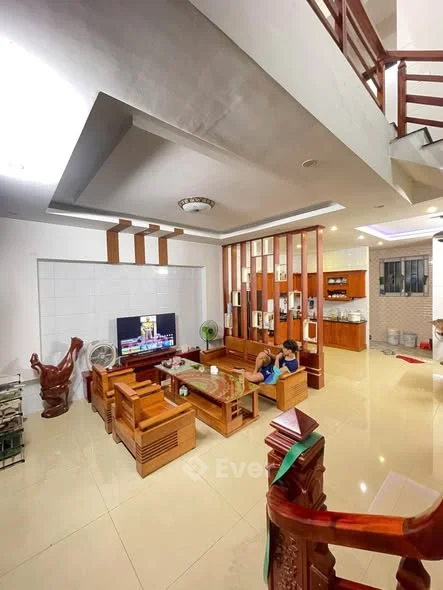 CHÍNH CHỦ GỬI BÁN NHÀ 2 TẦNG – P. VINH PHÚ (HÀ HUY TẬP) Diện tích: 85m²